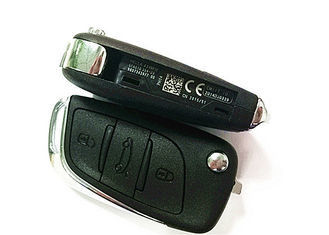 ซื้อ 2014DJ0339 ปุ่มพลาสติก 3 ปุ่มรหัสล็อครถ 433mhz ID 46 ชิป Citroen C4 Key Fob การผลิตออนไลน์