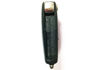 กุญแจรีโมทรถสีดำ 2 ปุ่ม VW AMAROK รีโมทกุญแจ 7E0 837 202 AD 433 MHZ